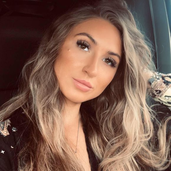 Meet your Posher, Charlotte - Picture 1 of 1